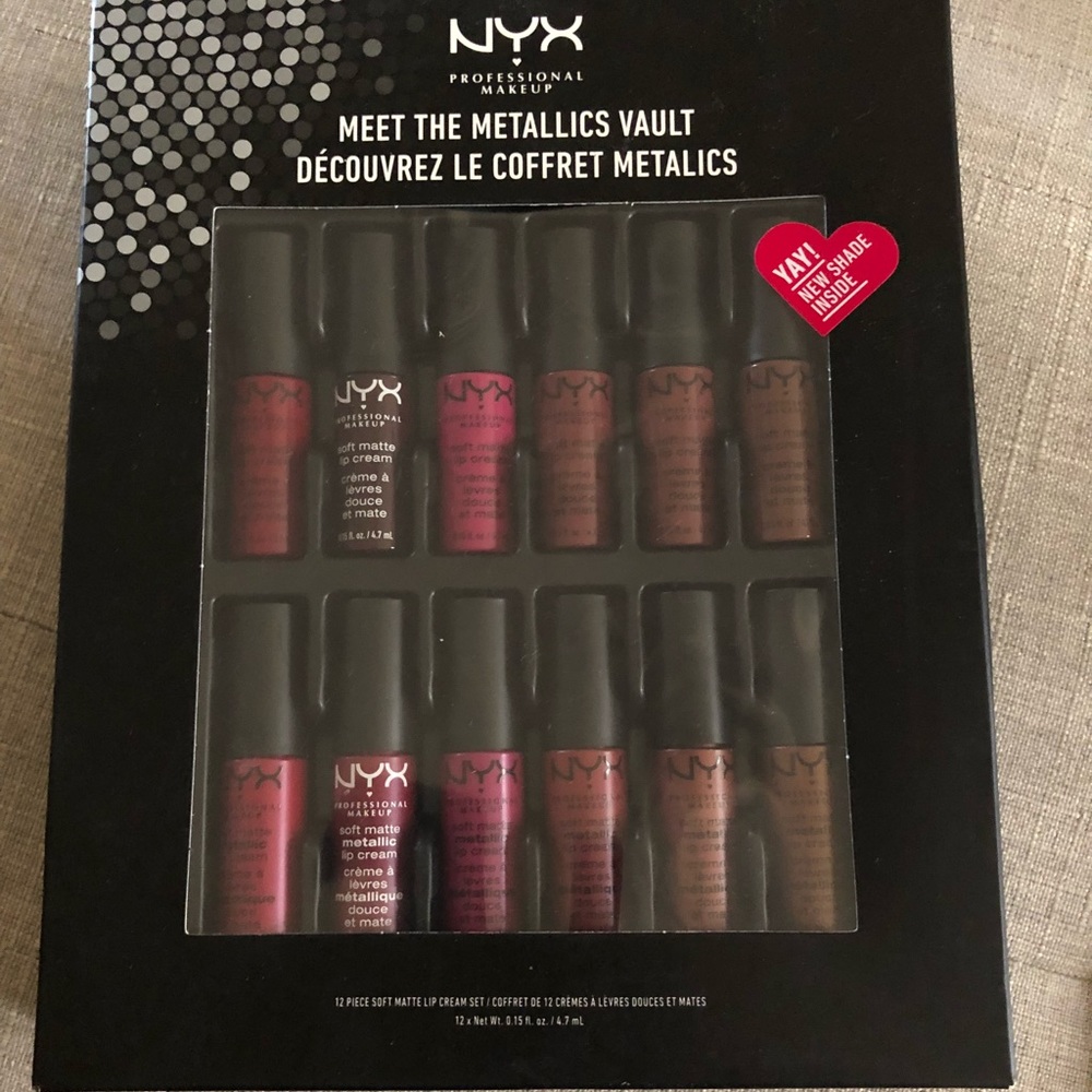 NYX metallic vault